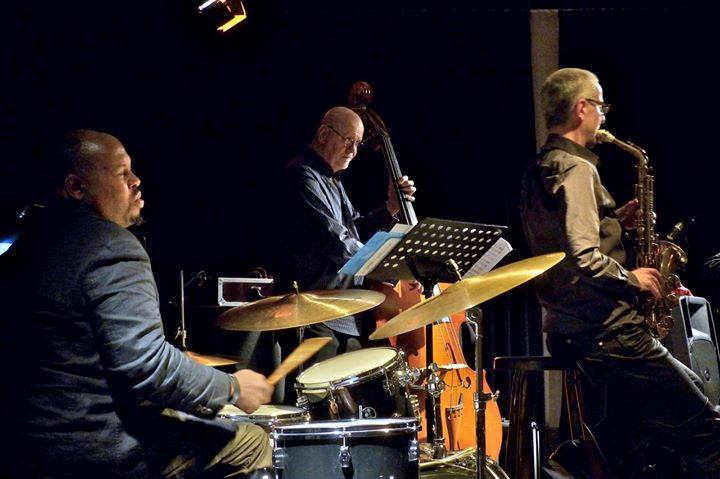 Ulli Jünemann Quartet feat. Gene Jackson live auf der Bühne